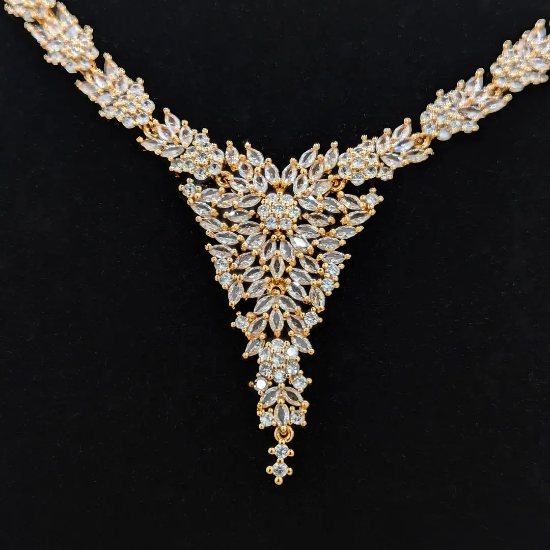 Elegant Floral Crystal Jewelry Set 1 PR-NCKL-03