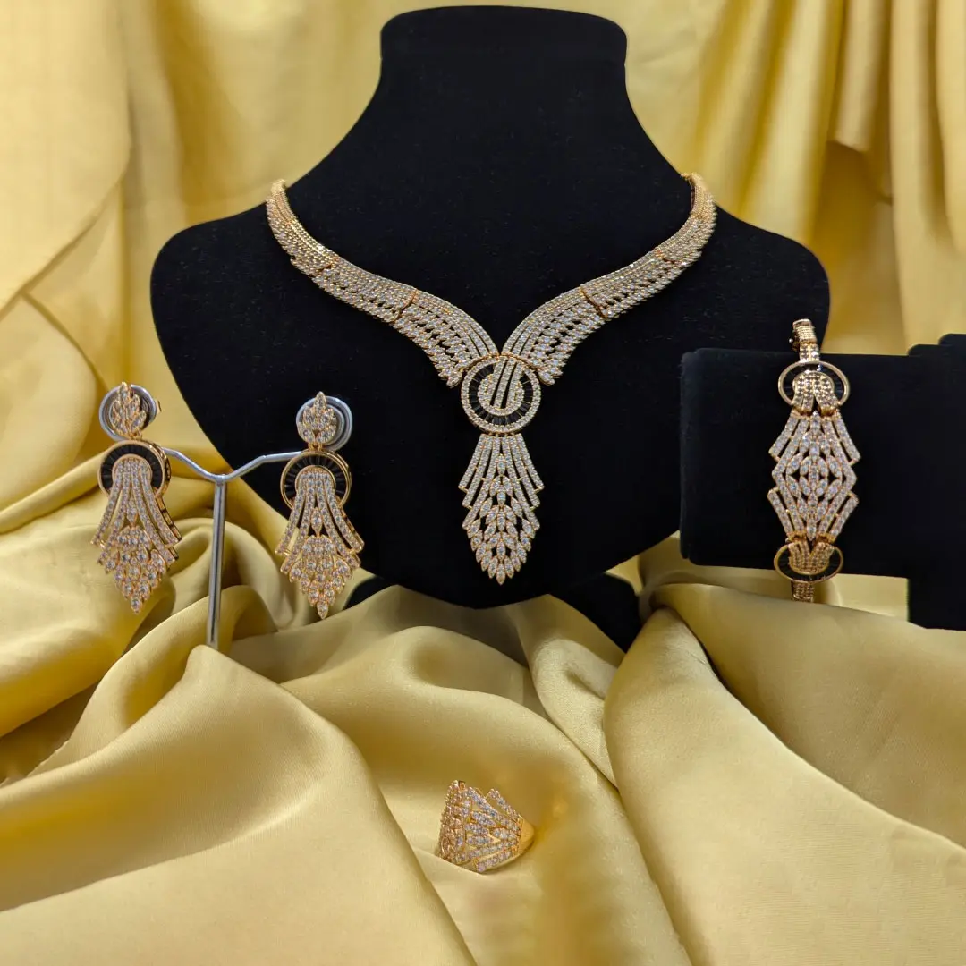 Luxurious Crystal Wings Jewelry Set 2 PR-NCKL-04-A